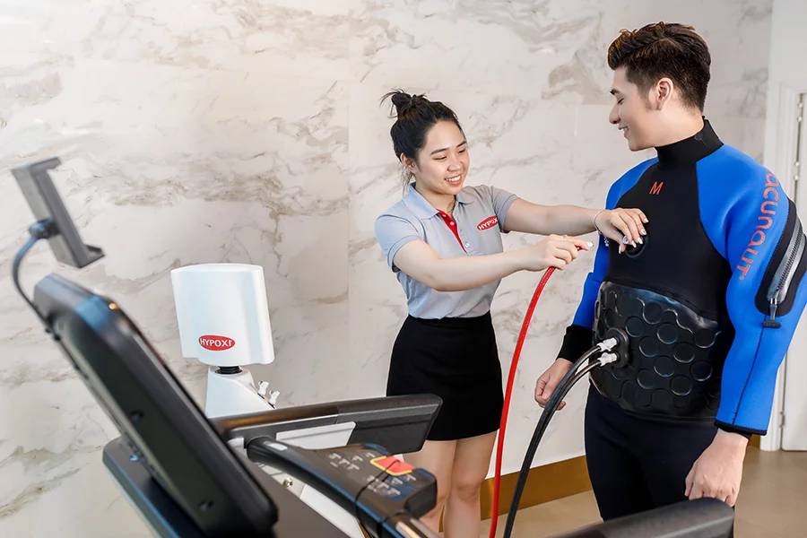 https://cali.vn/storage/app/media/2025/Training/Hypoxi/Treadmill.webp