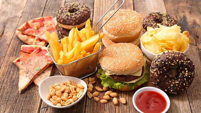 Những thực phẩm không nên ăn khi giảm cân