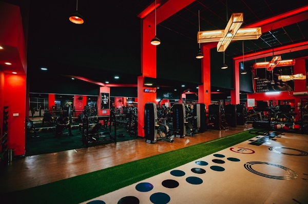 Iron Fitness & Yoga - một trong những phòng tập gym quận 12 không nên bỏ qua