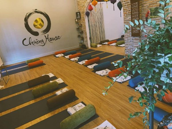 Chuông Yoga quận 3 - phòng tập yoga tốt nhất hiện nay