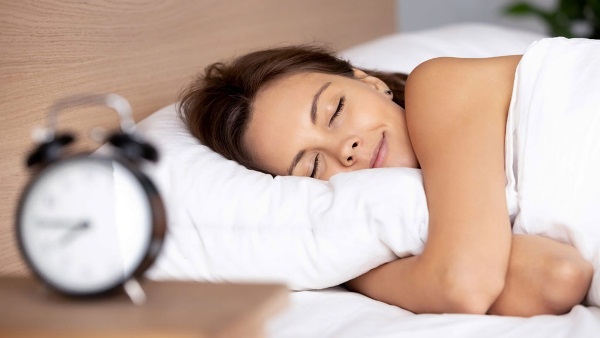 Một giấc ngủ chất lượng đóng vai trò quan trọng trong giảm cân