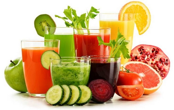 Đang giảm cân khi đói nên uống nước ép trái cây 