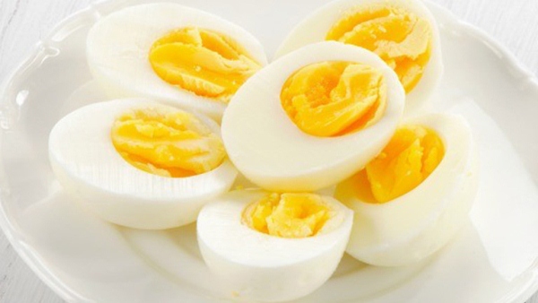 Trứng là thực phẩm cần có trong thực đơn tăng cơ 