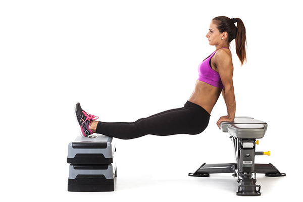 Bài tập thể dục tăng cân Bench Dips