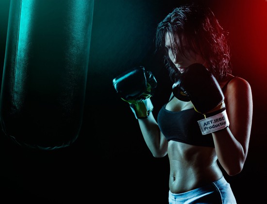 Tập boxing tăng cường sức mạnh cơ thể