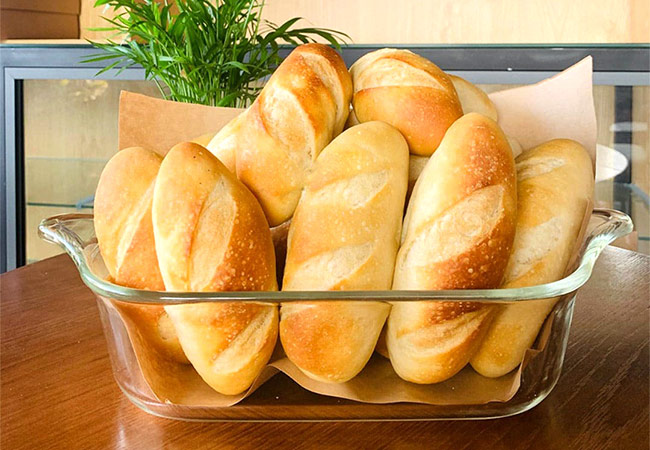 Bánh mì chứa hàm lượng dinh dưỡng đa dạng, có nhiều dưỡng chất có lợi cho cơ thể
