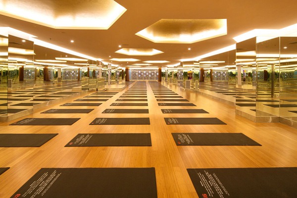 California Fitness & Yoga - phòng tập yoga Tân Phú đẳng cấp 