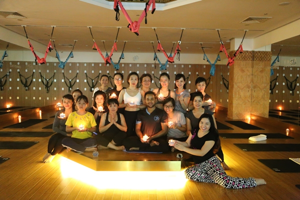 Diwali Festival Candlelight Yoga - Trải nghiệm không thể nào quên