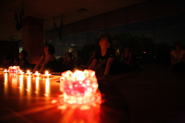 Candlelight Yoga - Trải nghiệm không thể nào quên