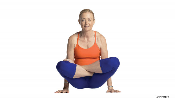 6 tư thế Yoga giúp hỗ trợ cổ tay của bạn