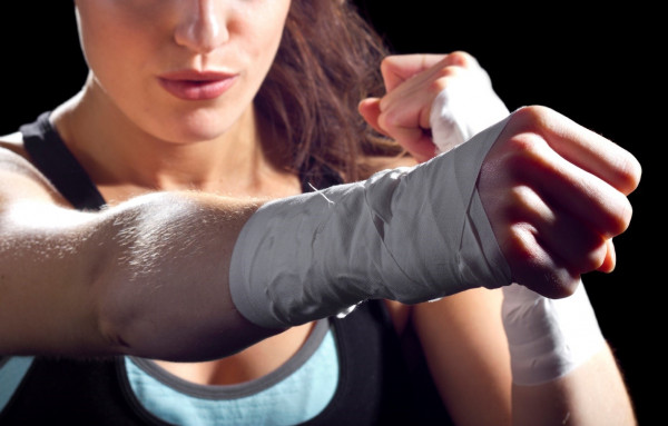 Bí kíp nào giúp các võ sĩ MMA tăng sức mạnh nắm đấm?