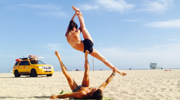 20 bức ảnh tuyệt đẹp giúp truyền cảm hứng về Yoga dành cho cặp đôi