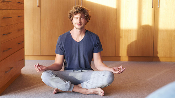 8 tư thế Yoga giúp bạn có trái tim khỏe mạnh