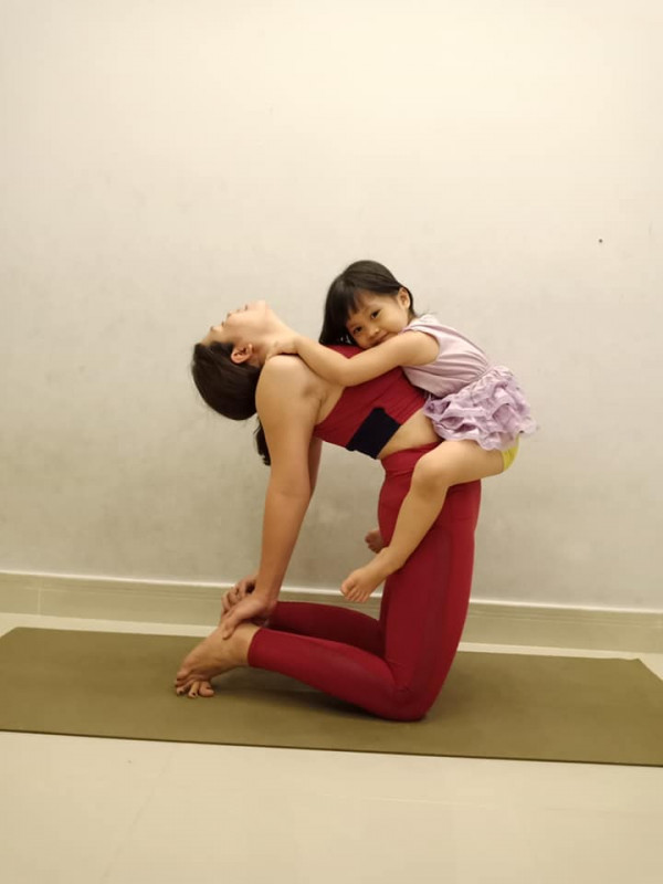 Ngất ngây với những hình ảnh tập luyện Yoga đẹp trong Cộng đồng Yoga Việt Nam